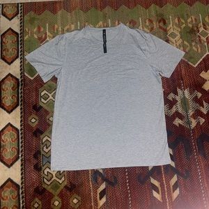 Men’s Lululemon T-shirt